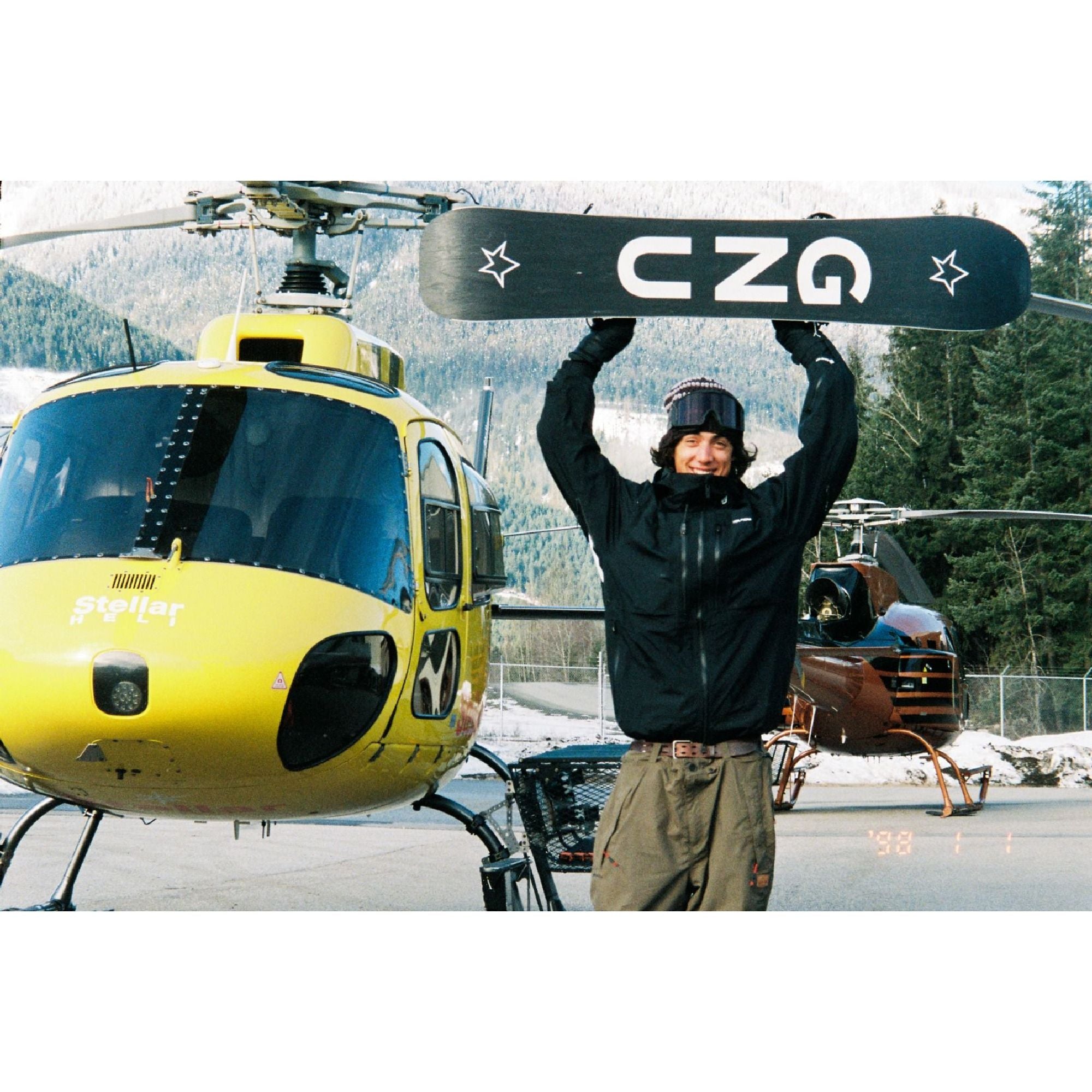 GNU Banked Country Snowboard 2025 – Dreamruns.com