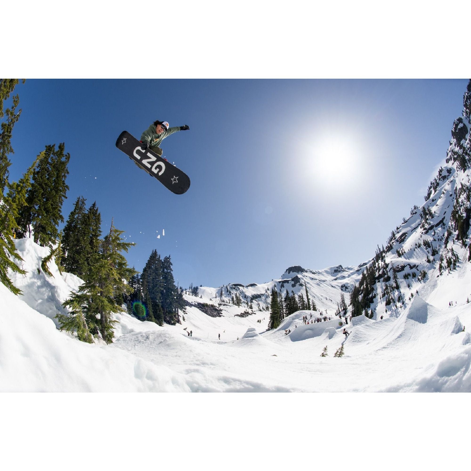 GNU Banked Country Snowboard 2025 – Dreamruns.com