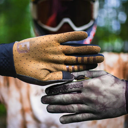 Fasthouse Emil Johansson Signature Blitz Glove Black Wash - Fasthouse Bike Gloves