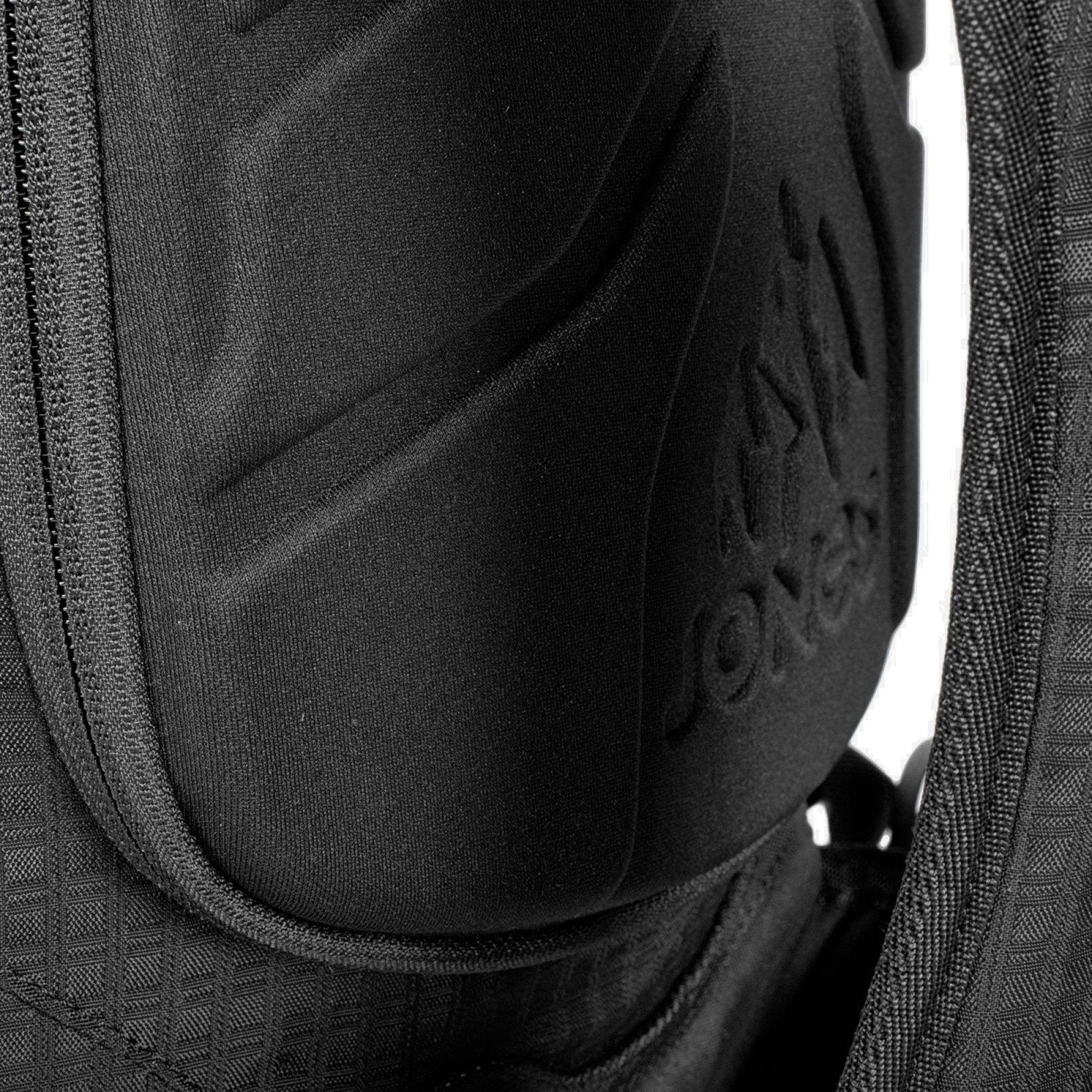 Jones Dscnt R.A.S 32L Backpack Black OS Backpacks
