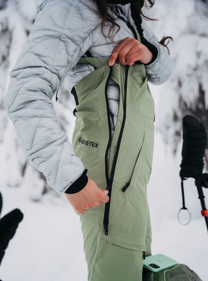 Women's Burton [ak] Kimmy GORE-TEX 2L Bib Pants Hedge Green - Burton Snow Pants