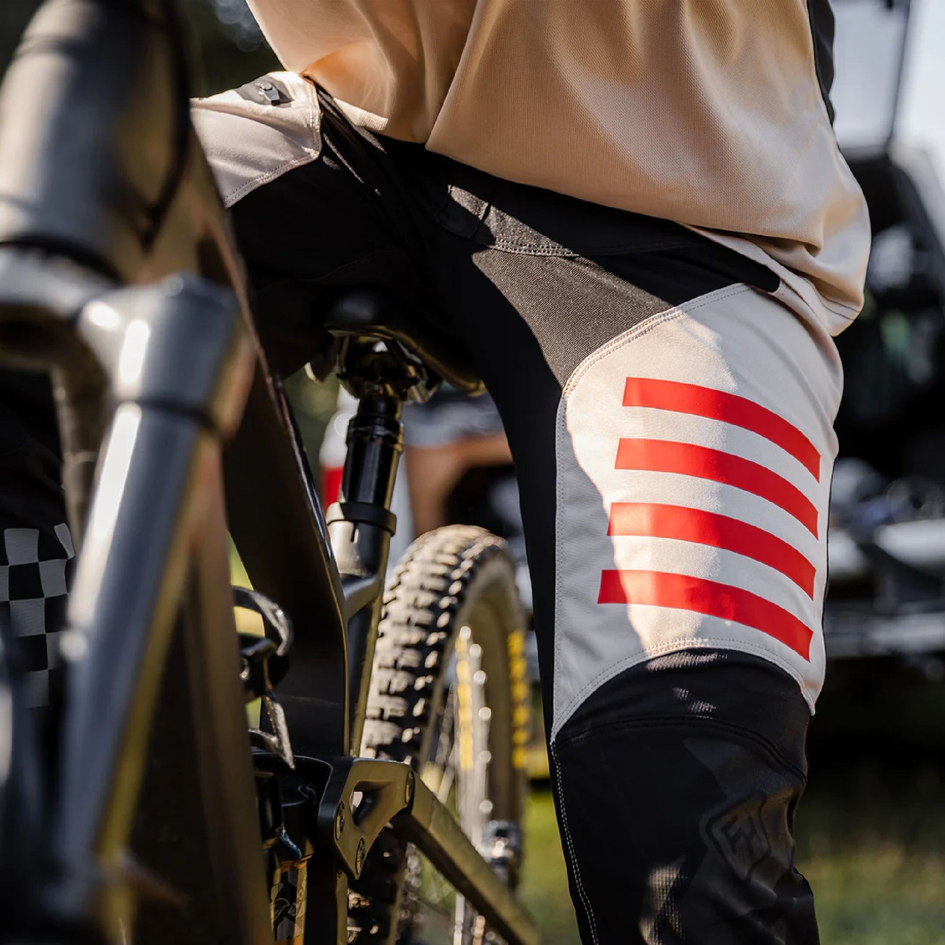 Fasthouse Fastline 2.0 Pant Cream Bike Pants