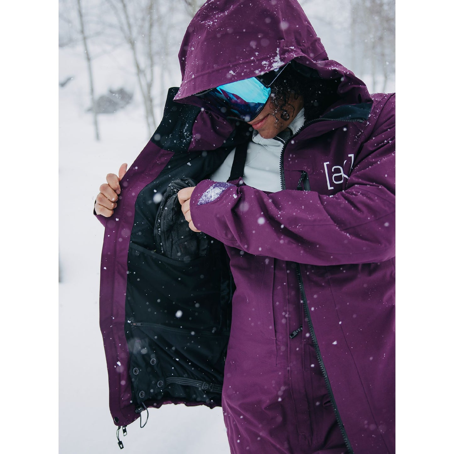 Women's Burton [ak] Upshift GORE-TEX 2L Jacket Purple Root - Burton Snow Jackets