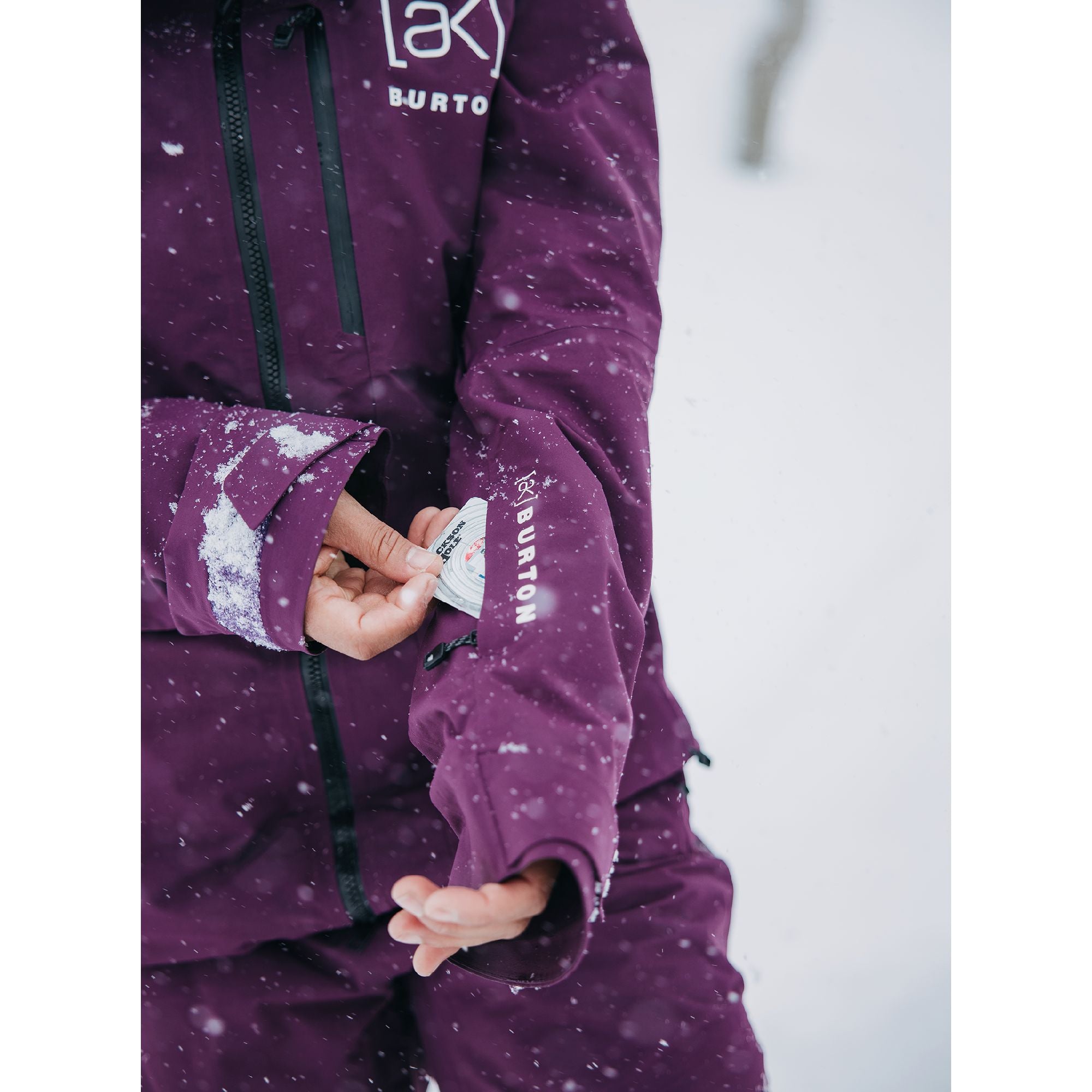 Women's Burton [ak] Upshift GORE-TEX 2L Jacket – Dreamruns.com
