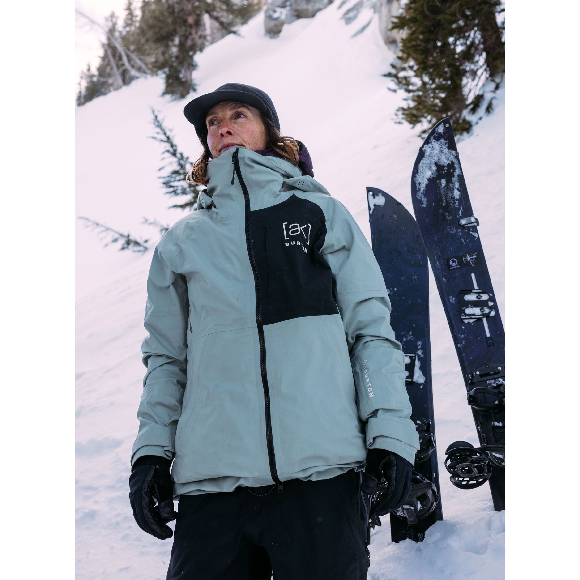 2024 Womens burton snowboarding jacket