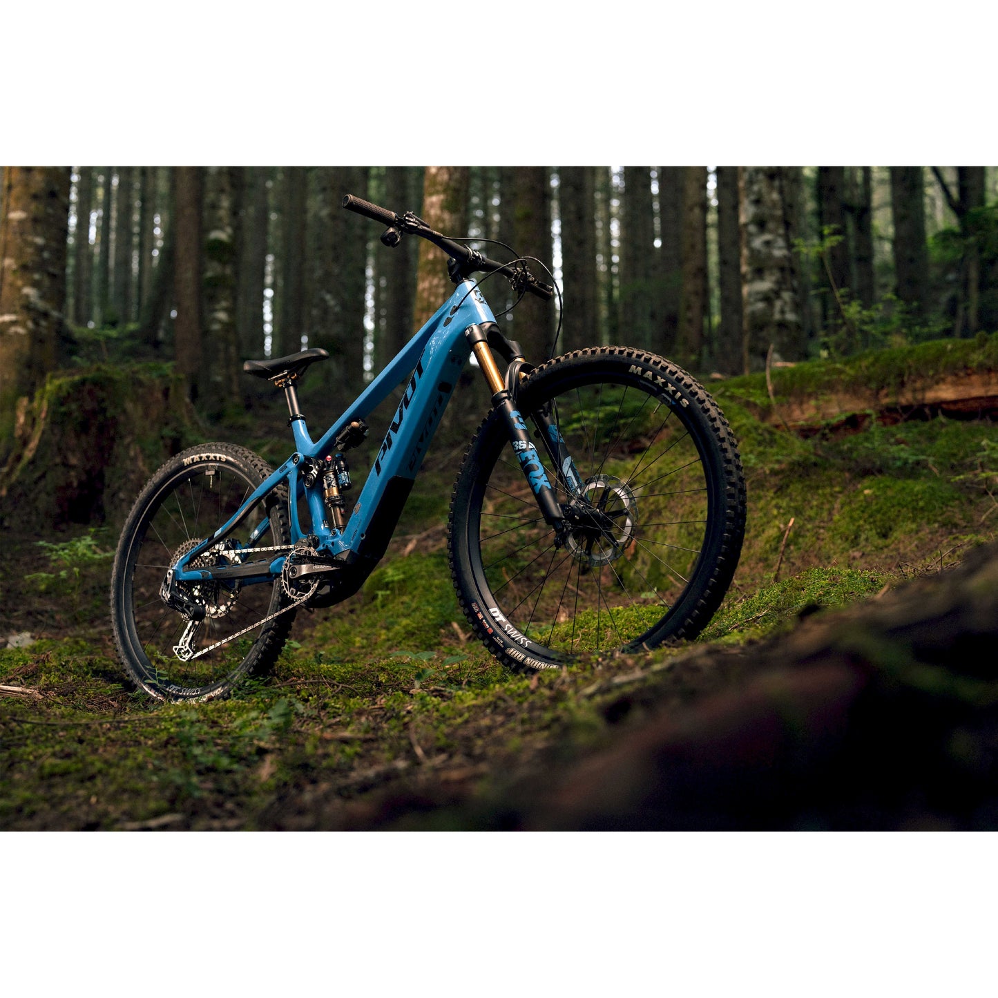 Pivot Shuttle AM Pro XO Eagle Blue Neptune - Pivot Cycles eMountain Bikes